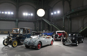 Jaguar XK 120 Convertible (1953) - als Lot 530 angeboten an der Bonhams Versteigerung im Grand Palais in Paris am 7. Februar 2013