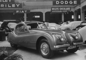 Jaguar XK 120 Coupé (1952) - ausgestellt am Genfer Autosalon von 1952 Jaguar XK 120 Coupé (1952) - ausgestellt am Genfer Autosalon von 1952