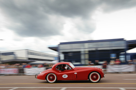Jaguar XK 120 FHC (1952) - am 24. Oldtimer Grandprix Safenwil 2015 (1952)