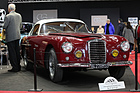 Jaguar XK 120 Flying Jaguar" (1952) - der Farina-Aufbau war elegant und moderner als die Werkskarosserie - Rétromobile Paris 2019