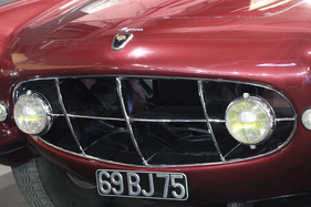 Jaguar XK 120 Ghia Supersonic (1952) - Supersonic-Kühler (Rétromobile 2012)