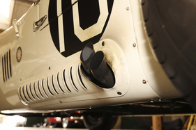 Jaguar XK 120 Hansgen Special (1953) – Auspuff unter dem Karosserieblech