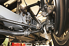Jaguar XK 120 Hansgen Special (1953) – Originale Jaguar-Vorderradaufhängung mit Kugelbolzen und Drehstabfederung