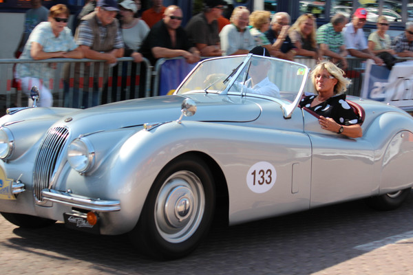 Jaguar XK 120 OTS (1952) - am Oldtimer Grand Prix Safenwil 2013