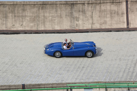 Jaguar XK 120 OTS (1953) - Teststrecke auf dem Dach der Lingotto-Fabrik in Turin - Alpenbrevet 2019 (1953)
