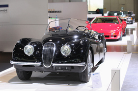 Jaguar XK 120 OTS SE (1953) - auf dem Stand der Touring Garage - Auto Zürich 2021 (1953)