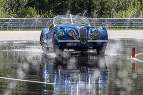 Jaguar XK 120 OTS SE (1954) - an der Saalbach Classic 2015 (1954)