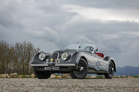 Bild Jaguar XK 120 Roadster (1952) - als Lot 137 angeboten an der RM/Sotheby's Villa Erba Versteigerung am 20. Mai 2023