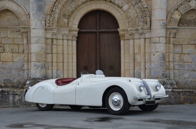 Jaguar XK 120 Roadster (1953) - als Lot 209 angeboten an der Artcurial Le Mans Classic Versteigerung am 5. Juli 2014
