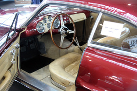 Jaguar XK 120 Supersonic (1952) - das Interieur ist original erhalten, das Leder noch das erste - Retro Classics Stuttgart 2014