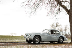 Jaguar XK 140 MC Fixed Head Coupe (1956) - als Lot 180 angeboten an der Bonhams-Versteigerung von Scottsdale am 15. Januar 2015