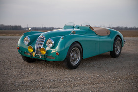 Jaguar XK 140 MC Roadster (1956) - as lot 160 at the RM/Sotheby's Arizona auction on January 27, 2022