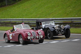 Jaguar XK 140 OTS (1954) - in der Klasse Sportwagen am Start beim Gaisbergrennen 2014