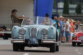 Jaguar XK 140 OTS (1955) - am Oldtimer Grandprix Safenwil am 3. September 2016