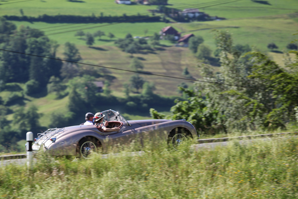 Jaguar XK 140 OTS SE (1956) - auf der RUndfahrt - Oldtimer in Obwalden (O-iO) 2019