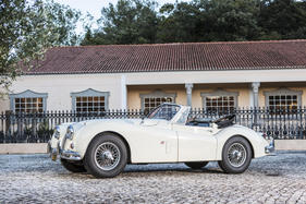 Jaguar XK 140 SE Cabriolet (1954) - angeboten als Lot 387 an der Bonhams-Versteigerung im Grand Palais Paris am 4. Februar 2016