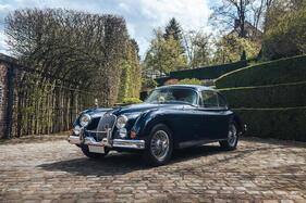 Jaguar XK 150 3.8-Litre Coupé (1960) - angeboten als Lot 168 an der Bonhams The Autoworld Sale in Brüssel am 13. Mai 2023