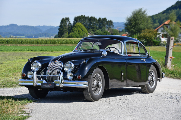 Jaguar XK 150 3.8-Litre FHC (1960) - als Lot 152 an der Versteigerung der Oldtimer Galerie Toffen am 15. Oktober 2022