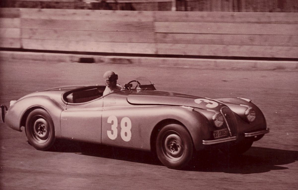 Jaguar XK120 Alu (1949) - am Grand-Prix von Genf 1950