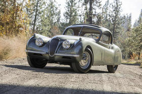 Jaguar XK120 Fixed Head Coupe (1952) - als Lot 020 an der Bonhams Scottsdale Versteigerung am 16. Januar 2020