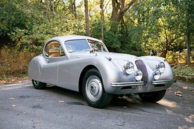 Jaguar XK120 Fixed Head Coupe (1952) - angeboten als Lot 05 an der RM-Versteigerung vom 16./17. Januar 2014 in Arizona