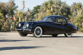 Jaguar XK120 Fixed Head Coupé (1953) - als Lot 43 an der Bonhams Scottsdale Versteigerung am 25. Januar 2024