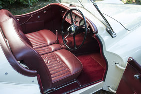 Jaguar XK120 Roadster (1950) - als Lot 26 an der Bonhams Bond Street Versteigerung am 4. Dezember 2016