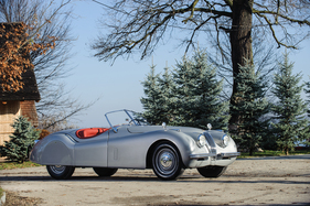 Jaguar XK120 Roadster (1951) - als Lot 111 angeboten an der Versteigerung von RM in Paris am 4. Februar 2015