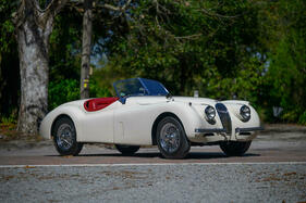 Jaguar XK120 Roadster (1954) - als Lot 237 angeboten an der Bonhams Amelia Island Versteigerung am 3. März 2022