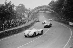 Bild Jaguar XK120C "C-Type" Sports Racing Two-Seat Roadster (1953) - als Lot 114 angeboten an der Versteigerung von Monaco am 13. Mai 2016