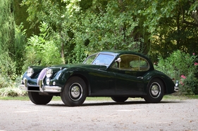 Jaguar XK140 FHC Coupé (1955) - als Lot 104 angeboten an der Artcurial "Sur Les Champs 10" Versteigerung am 30. Oktober 2016