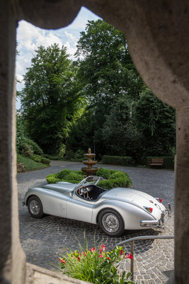 Jaguar XK140 OTS (1956) - Speichenräder gehörten zum S.E.-Paket