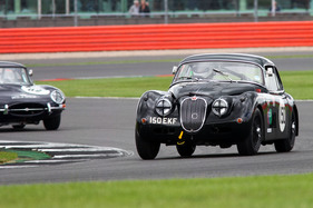Jaguar XK150 (1957) - Jaguar Classic Challenge - Silverstone Classic 2017