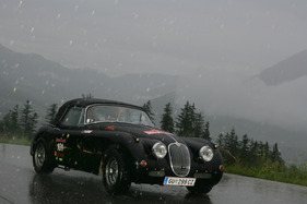 Jaguar XK150 DHC (1960) - beim Orange-Marathon der Ennstal-Classic 2012