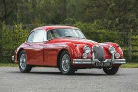 Jaguar XK150 FHC (1958) - als Lot 716 an der Silverstone Auctions Classic Cars May Versteigerung 2021