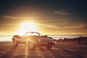 Jaguar XKSS (1957/2016) - der erste der nach Originalspezifikationen von 1957 im Werk 2016 neu gebauten neun Strassensportwagen