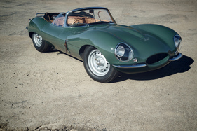 Jaguar XKSS (1957/2016) - der erste der nach Originalspezifikationen von 1957 im Werk 2016 neu gebauten neun Strassensportwagen