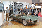 Jaguar XKSS (2017) - vom Werk komplett neu gebaut, mit Seriennummer von damals - Rétromobile Paris 2017