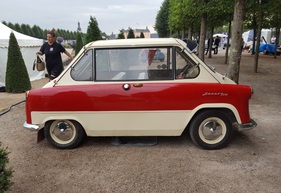 Janus 750 (1957) - von Zündapp - Teil der Kleinwagenschau - Classic-Gala Schwetzingen 2016