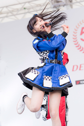Japanische Girl Group AKB48 Team8 als Show-Act bei der Fuji Wonderland FES 2017 Veranstaltung