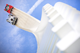 Jedes Jahr imposant, die zentrale Skulptur, 2015 Mazda gewidmet - Goodwood Festival of Speed 2015 Jedes Jahr imposant, die zentrale Skulptur, 2015 Mazda gewidmet - Goodwood Festival of Speed 2015