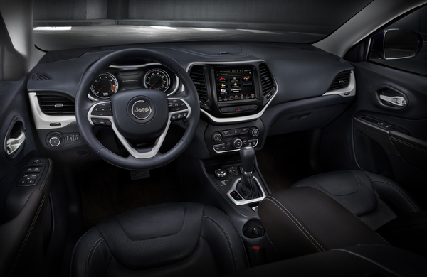 Jeep Cherokee (2014) - mit gefälligem, modischen Interieur