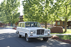 Jeep Wagoneer (1963)