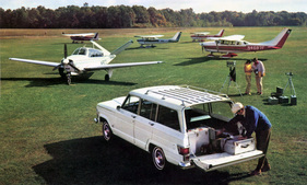 Jeep Wagoneer (1971)