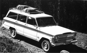 Jeep Wagoneer (1972)