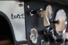 Jensen 541 (1956) - auch am Armaturenbrett beschriftet, weil es der Besitzer so wollte