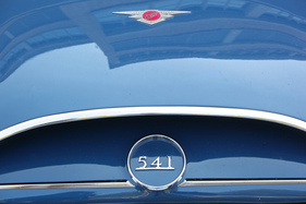 Jensen 541 (1958) - die Öffnung kann von innen verstellt werden - V8-/I6-Hybridtreffen in der Motorworld Kemptthal 2021
