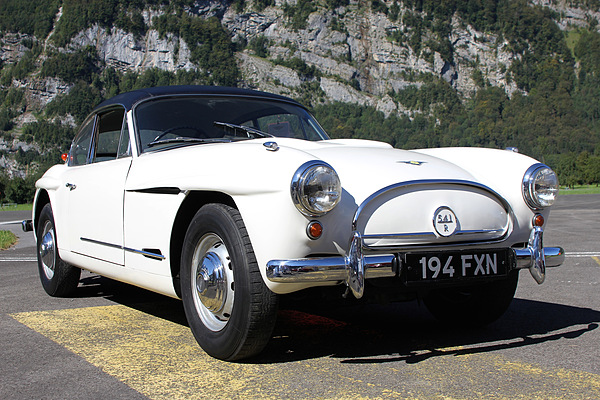 Jensen 541 am British Car Meeting 2011 in Mollis - Ehrengast Jensen