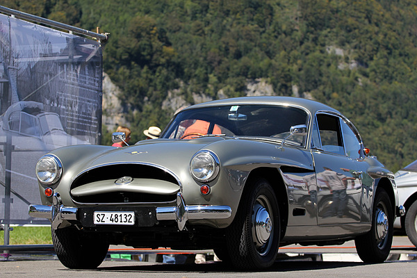 Jensen 541 am British Car Meeting 2011 in Mollis - Ehrengast Jensen