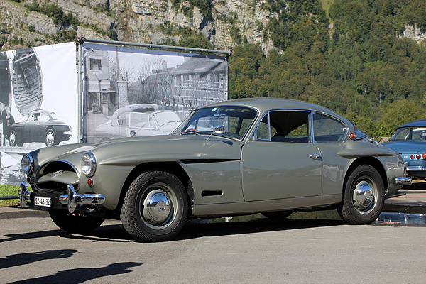 Jensen 541 am British Car Meeting 2011 in Mollis - Ehrengast Jensen
